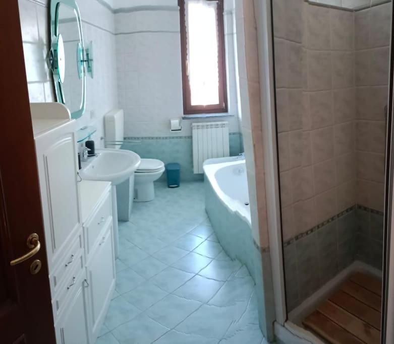 Maison Lella Pontey Buitenkant foto