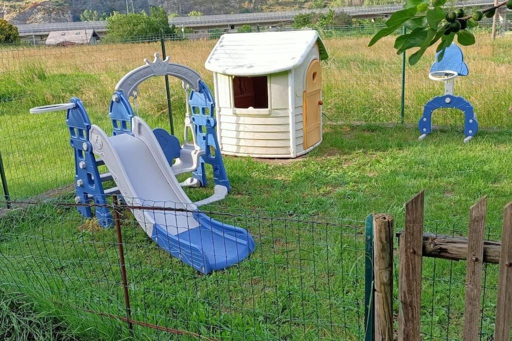 Maison Lella Pontey Buitenkant foto