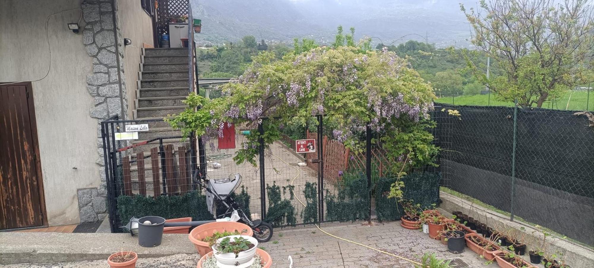 Maison Lella Pontey Buitenkant foto